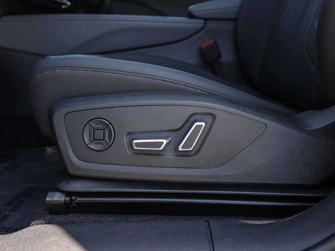 New 2026 Audi Q3 quattro 2.0T AWD/4WD image 26