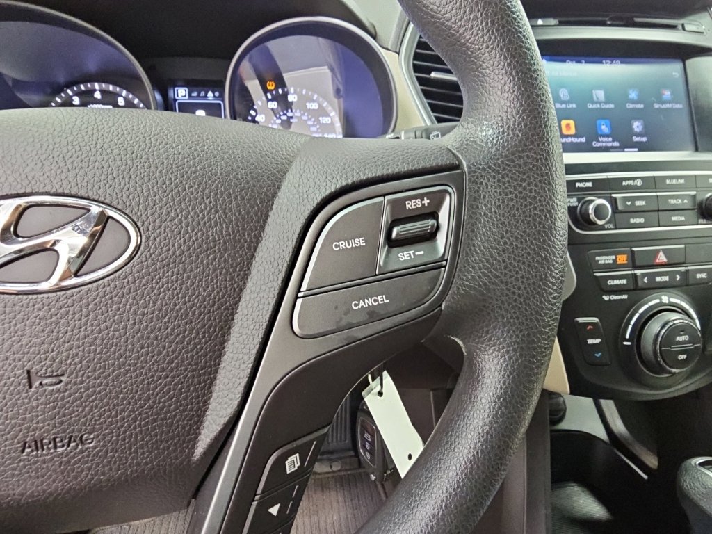 Used 2017 Hyundai Santa Fe Sport FWD image 26