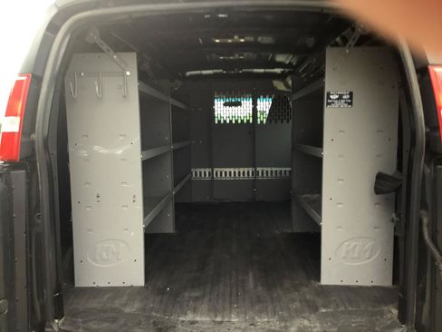 Used 2023 Chevrolet Express 2500 w/ Driver Convenience Package RWD image 20