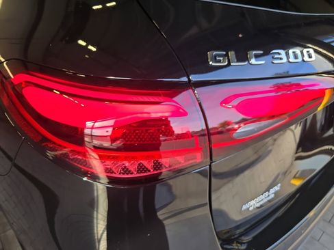 New 2026 Mercedes-Benz GLC 300 image 36