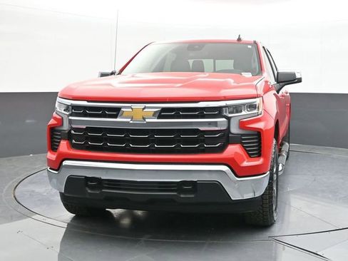 New 2026 Chevrolet Silverado 1500 LT image 3