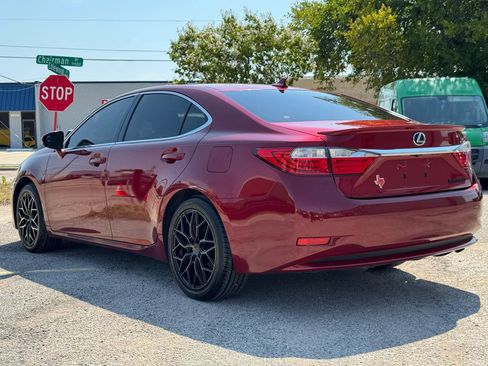 Used 2013 Lexus ES 300h w/ Premium Pkg FWD image 4
