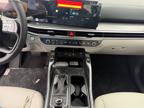 New 2026 Kia Sorento EX image 11