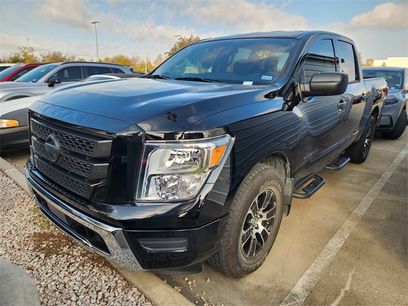 Used 2022 Nissan Titan SV w/ Accessory Utility Package