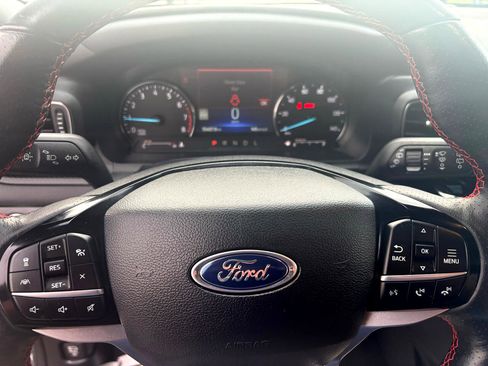 Used 2023 Ford Explorer ST-Line w/ Class IV Trailer Tow Package image 35