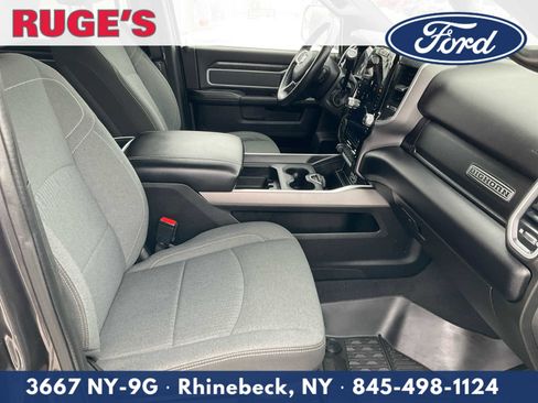 Used 2022 RAM 2500 Big Horn w/ Level C Equiment Group image 13