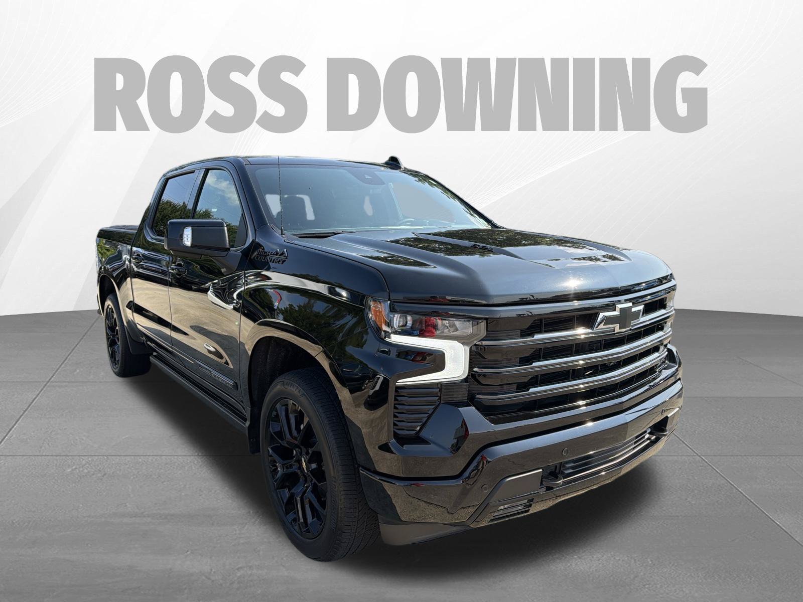 Used 2026 Chevrolet Silverado 1500 High Country w/ High Country Premium Package AWD/4WD image 3