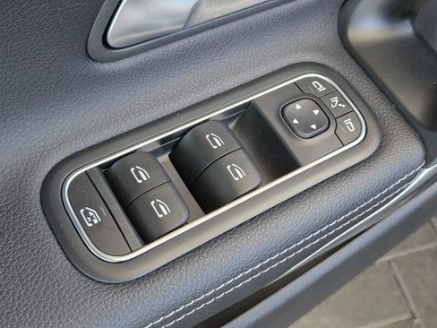 Certified 2022 Mercedes-Benz CLA 250 image 24