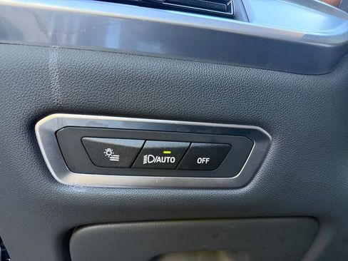 Used 2024 BMW X7 xDrive40i image 14