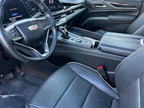 Used 2023 Cadillac Escalade Sport image 11