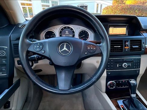 Used 2012 Mercedes-Benz GLK 350 2WD image 5