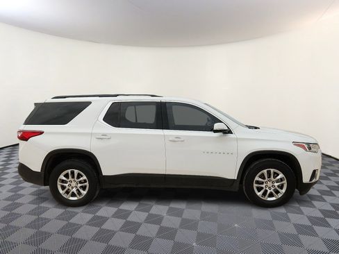 Used 2019 Chevrolet Traverse LT FWD image 5