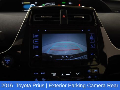 Used 2016 Toyota Prius Four image 14