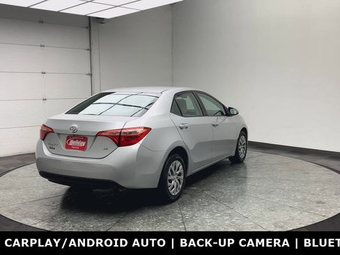 Used 2019 Toyota Corolla LE image 28