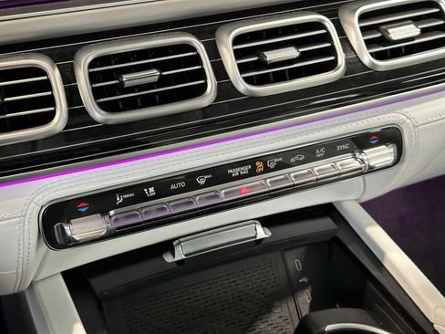 New 2025 Mercedes-Benz Maybach GLS 600 4MATIC image 34