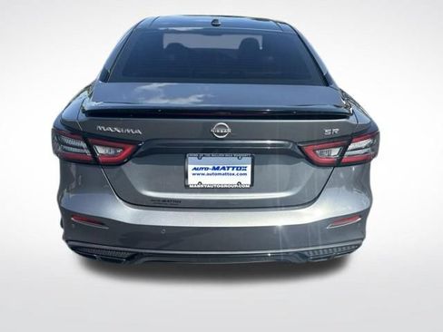 Used 2023 Nissan Maxima SR w/ Sport Mat Group FWD image 4