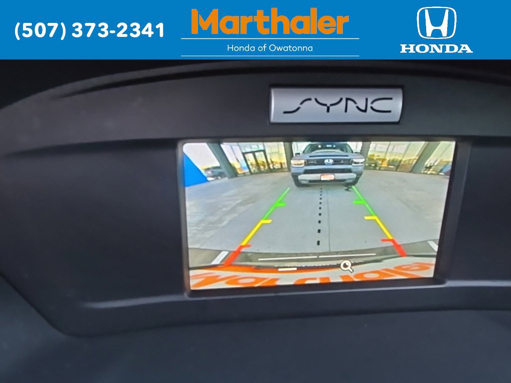 Used 2017 Ford Escape SE w/ SE Cold Weather Package AWD/4WD image 27