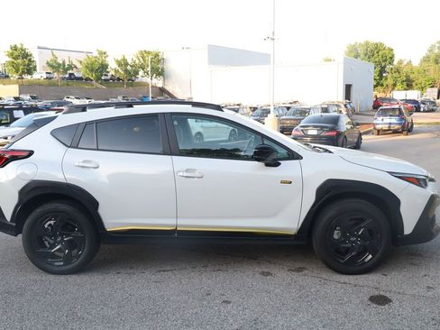 Used 2024 Subaru Crosstrek 2.5i Sport AWD/4WD image 5