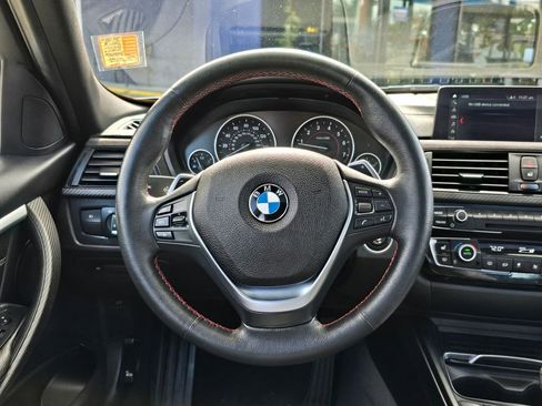 Used 2018 BMW 330i xDrive Sedan image 19