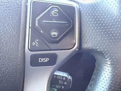 Used 2019 Toyota 4Runner SR5 Premium image 13