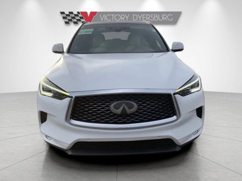 Used 2019 INFINITI QX50 Essential w/ Sensory Package image 3