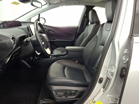 Used 2018 Toyota Prius Prime Advanced image 11