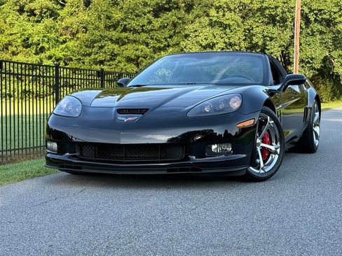 Used 2013 Chevrolet Corvette Grand Sport w/ 2LT Preferred Equipment Group RWD image 13