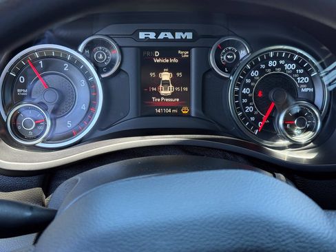 Used 2021 RAM 5500 Tradesman w/ Chrome Appearance Group AWD/4WD image 34