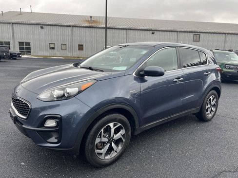 Used 2020 Kia Sportage LX image 8