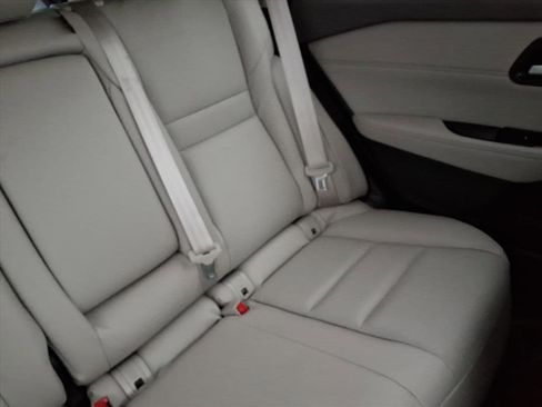 Used 2021 Ford Expedition XLT image 35