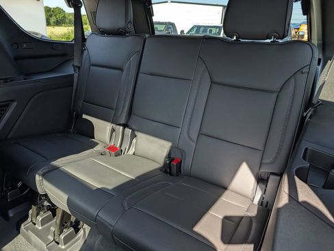 New 2026 GMC Yukon Denali w/ Denali Reserve Package AWD/4WD image 29