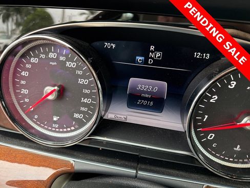 Used 2018 Mercedes-Benz E 400 4MATIC Wagon image 3