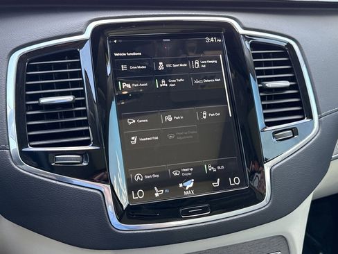 Used 2022 Volvo XC90 T6 Inscription w/ Advanced Package image 23