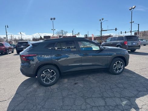 New 2026 Chevrolet Trax LT w/ Driver Confidence Package image 7