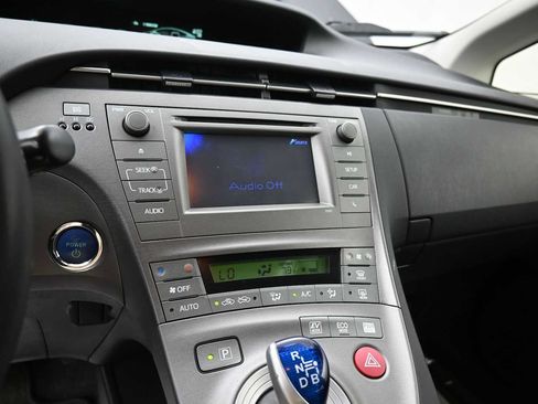 Used 2012 Toyota Prius Two FWD image 7