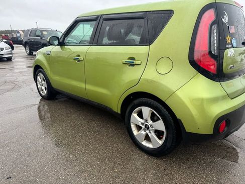 Used 2018 Kia Soul image 30