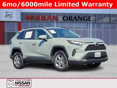 Used 2023 Toyota RAV4 XLE image 1