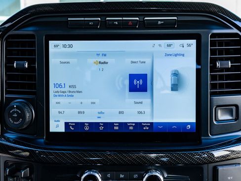 Used 2022 Ford F150 Lariat w/ Equipment Group 502A High image 23