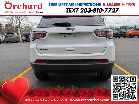 New 2026 Jeep Compass Limited image 4