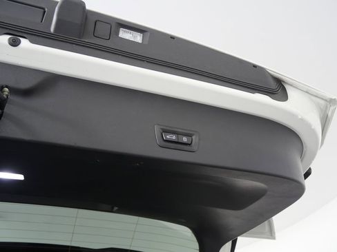 Certified 2025 BMW X3 xDrive30i image 17