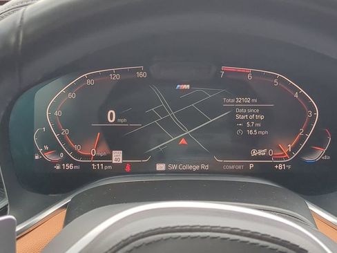 Used 2021 BMW 750i xDrive w/ Executive Package image 27