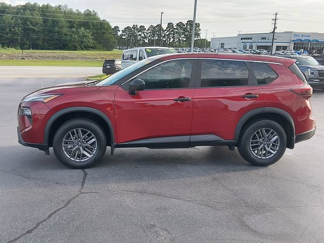 Used 2026 Nissan Rogue S FWD image 6