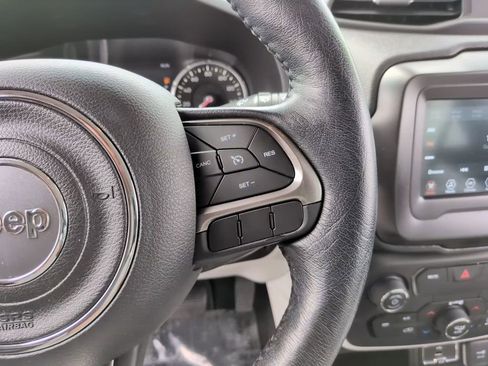 Used 2020 Jeep Renegade Limited FWD image 22
