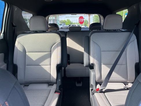 New 2026 Chevrolet Traverse LT FWD image 40