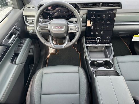 New 2026 GMC Terrain AT4 w/ Convenience Package III image 24