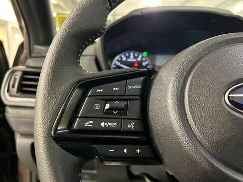Used 2025 Subaru Forester Premium AWD/4WD image 13
