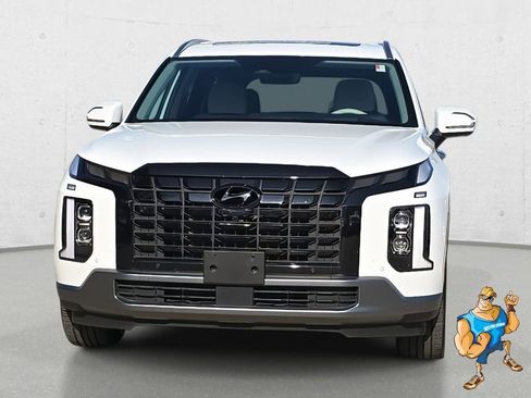 Used 2023 Hyundai Palisade Limited image 2
