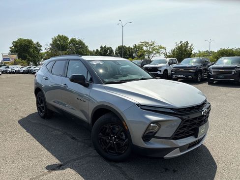 Certified 2023 Chevrolet Blazer LT w/ Midnight/Sport Edition AWD/4WD image 1