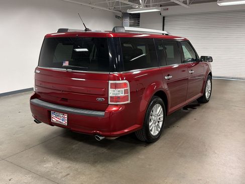 Used 2017 Ford Flex SEL w/ Equipment Group 202A FWD image 8