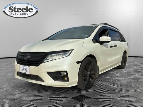 Used 2019 Honda Odyssey Elite image 1